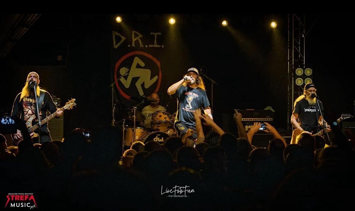 D.R.I