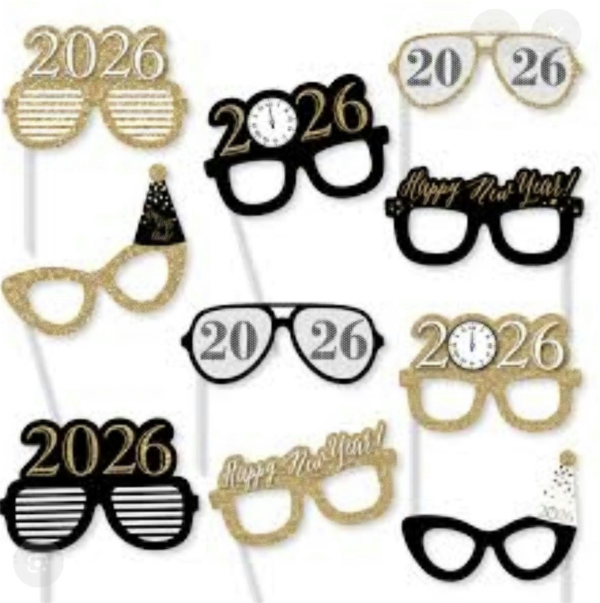 DIY New Year\u2019s Eve Party Glasses