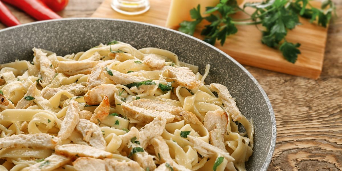 Alfredo All the Way - Cooking Class by Classpop!\u2122