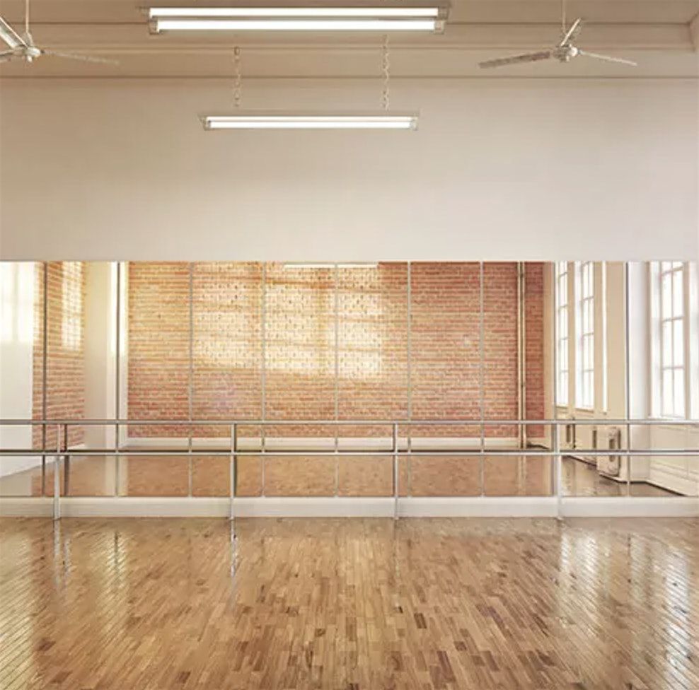 Girly Hip-Hop Dance Class in Dublin