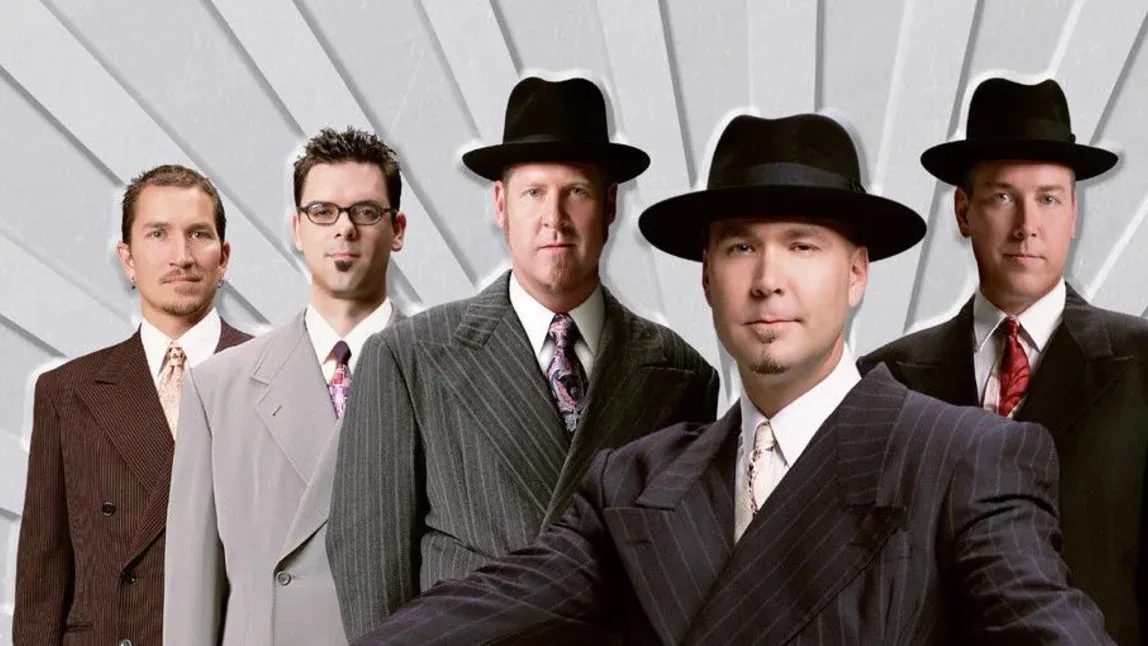 Big Bad Voodoo Daddy in Redding
