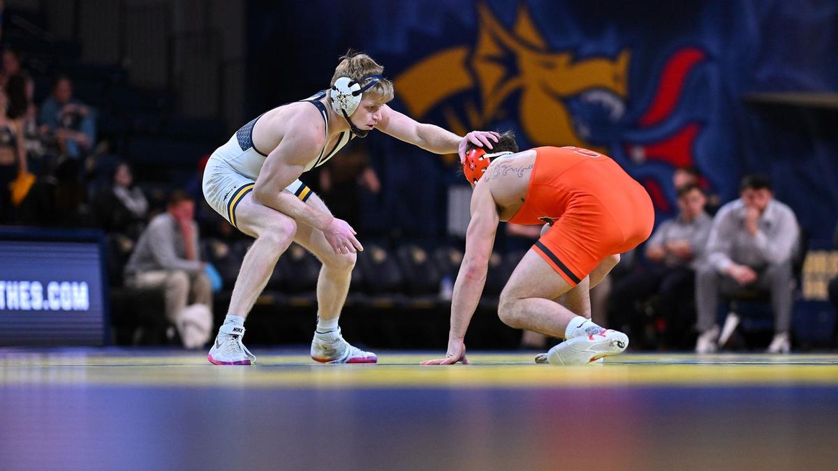 Franklin & Marshall Diplomats at Drexel Dragons Wrestling
