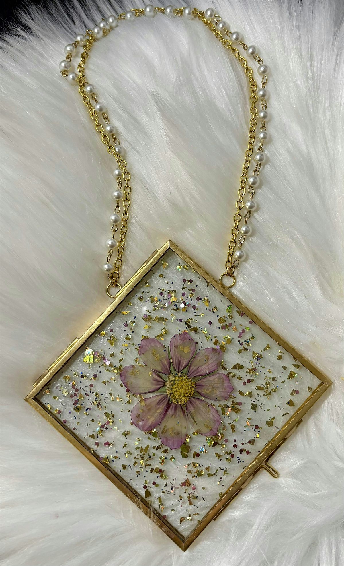 Edgewood Winery Pressed Flower Frame Workshop October 16th