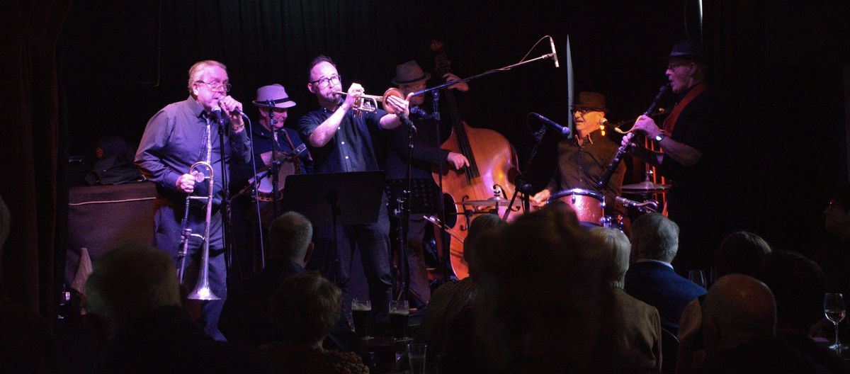 Des Hopkins  Jazzband