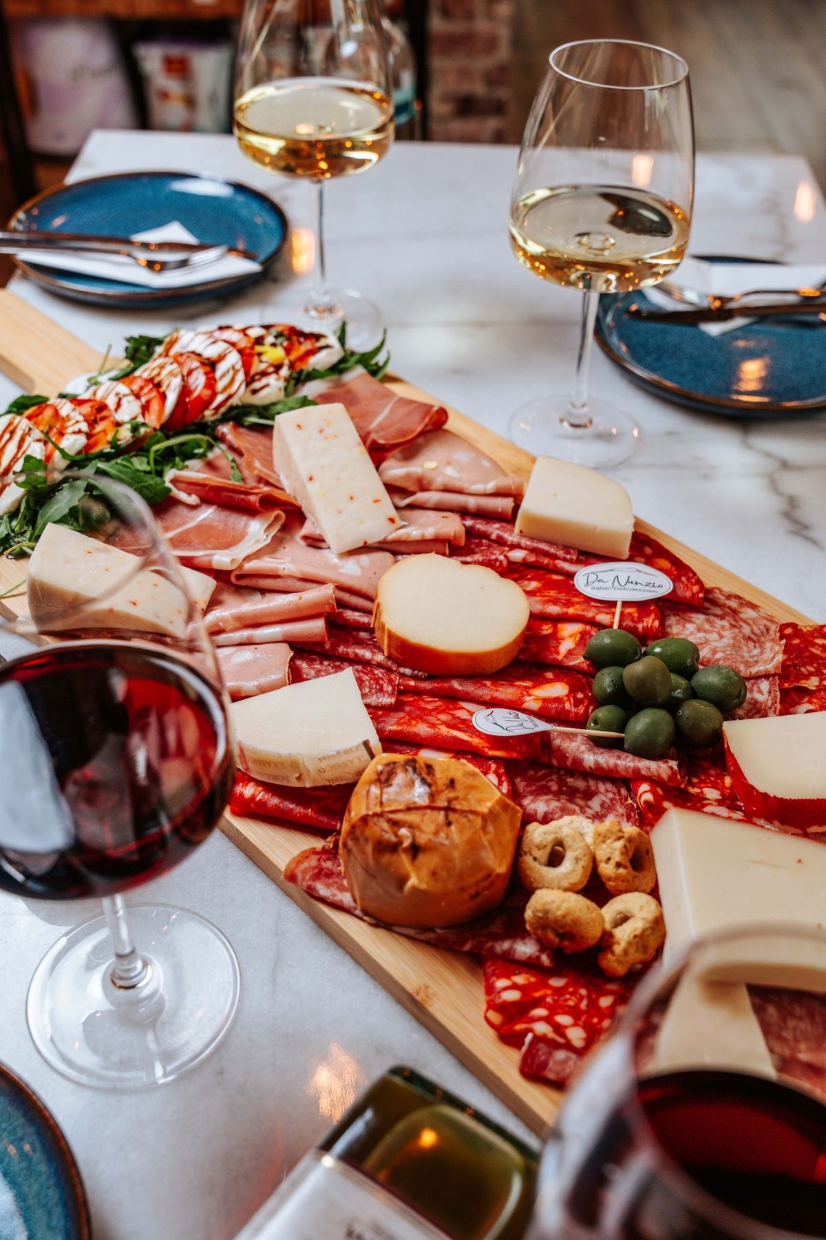 Wine & Charcuterie Night \ud83c\uddee\ud83c\uddf9