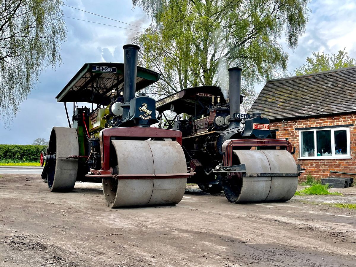 Drive it Day classic and vintage vehicle drop in at Klondyke Mill