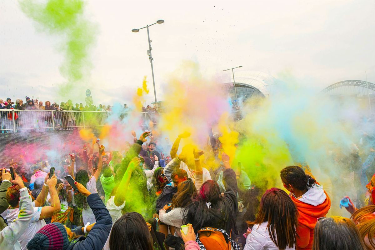 Holi Festival of Colours 2025: Colour Throwing