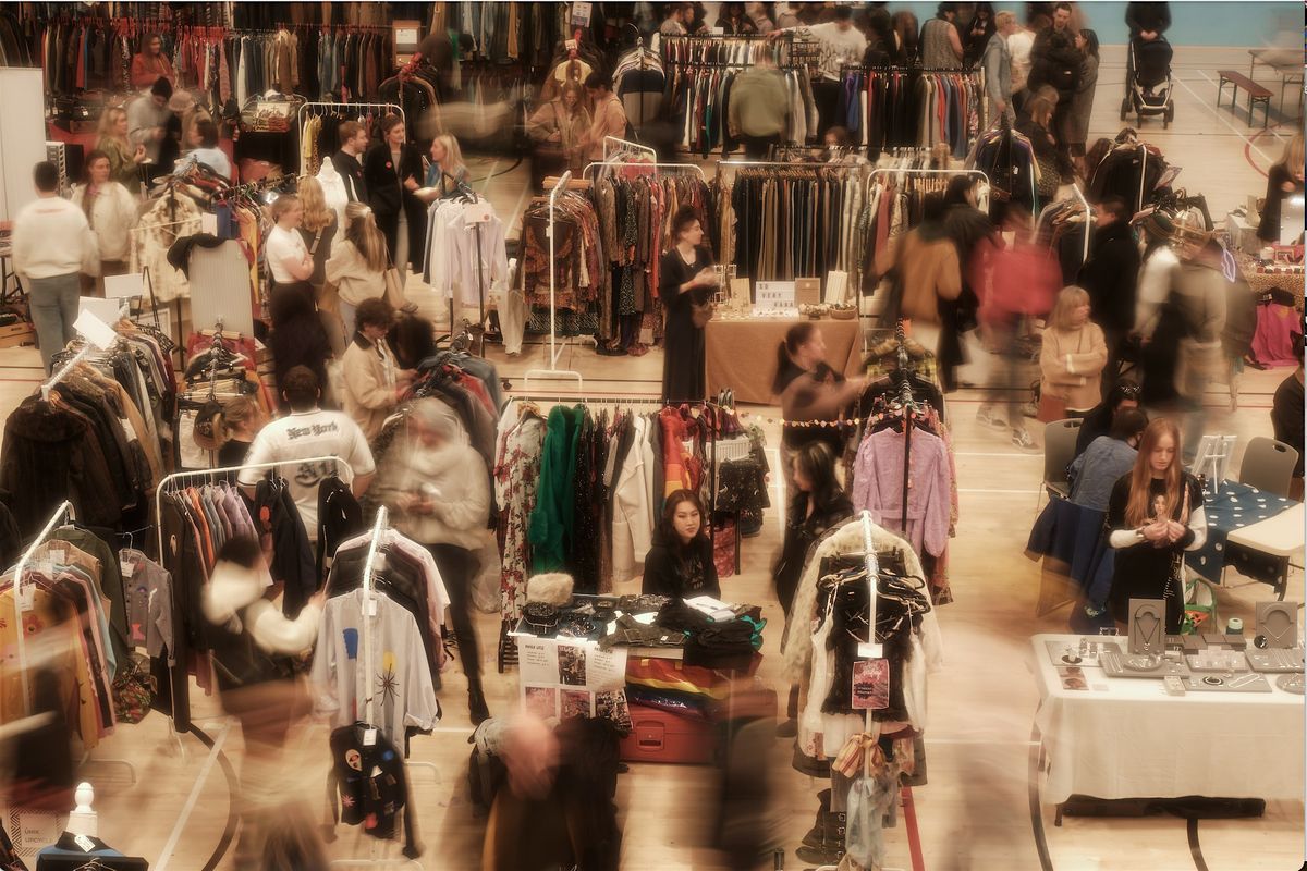 The UK's Biggest Thrift Market: Newcastle festive Edition by Clothes Cycle