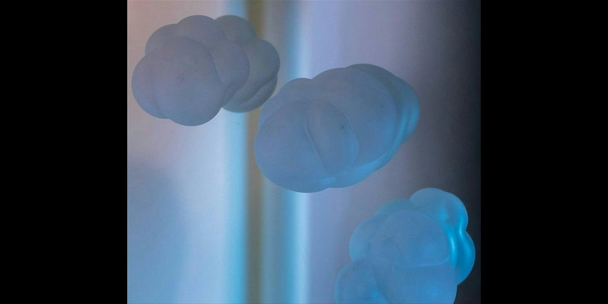 One Day Glassblowing: Seeing Shapes in the Clouds with Roxanna DeLeon