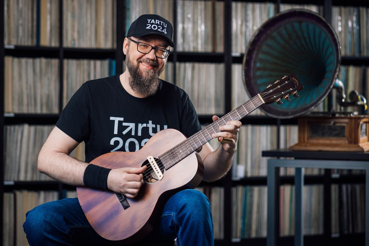 Andres Roots (ESTONIA) at Huddersfield Blues Club, Smile Bar (official ambassador of TARTU 2024)