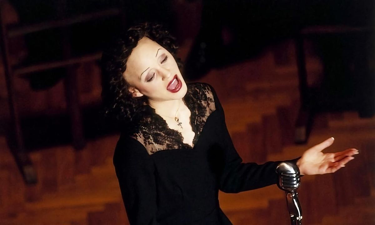 Films on the Green | La Vie en Rose (La M\u00f4me)