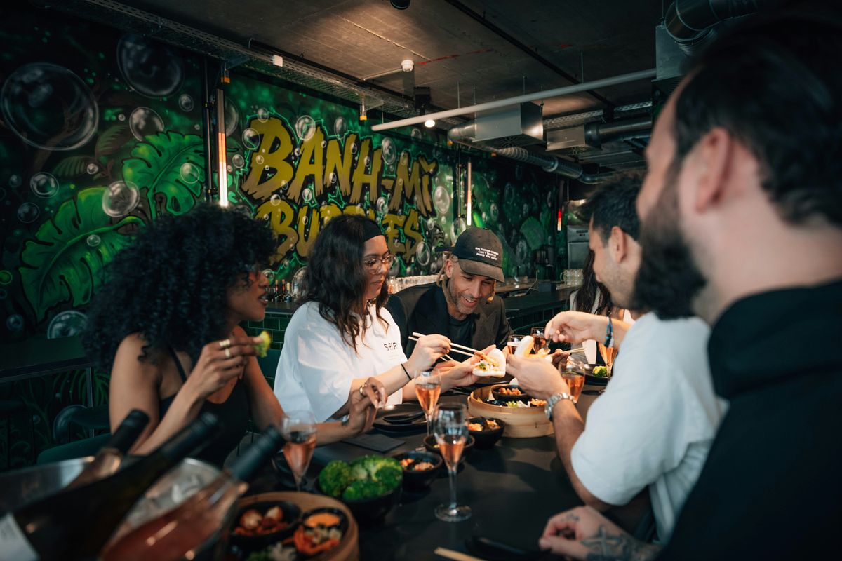Bottomless Lunch "so viel Schaumwein, wie du trinken kannst"