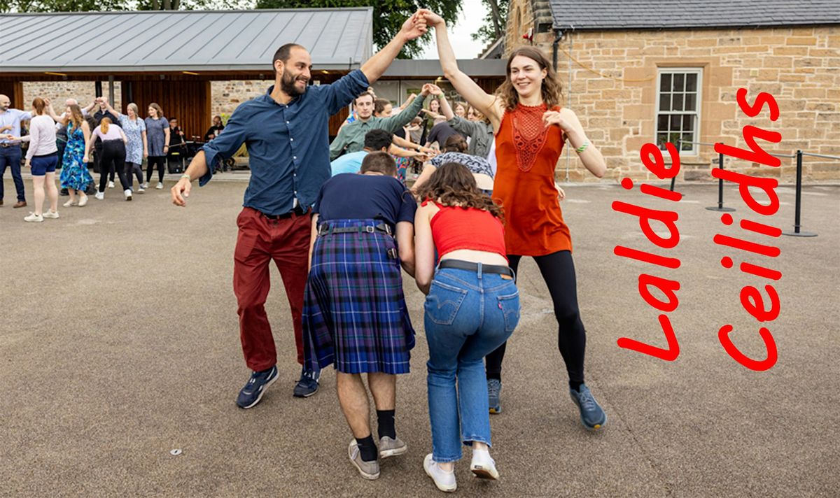 Courtyard Ceilidh with Deoch 'n' Dorus