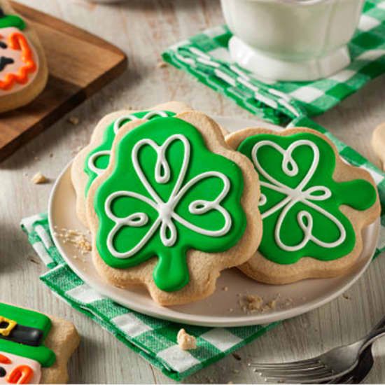 St. Patrick's Day Cookie Decorating in NYC