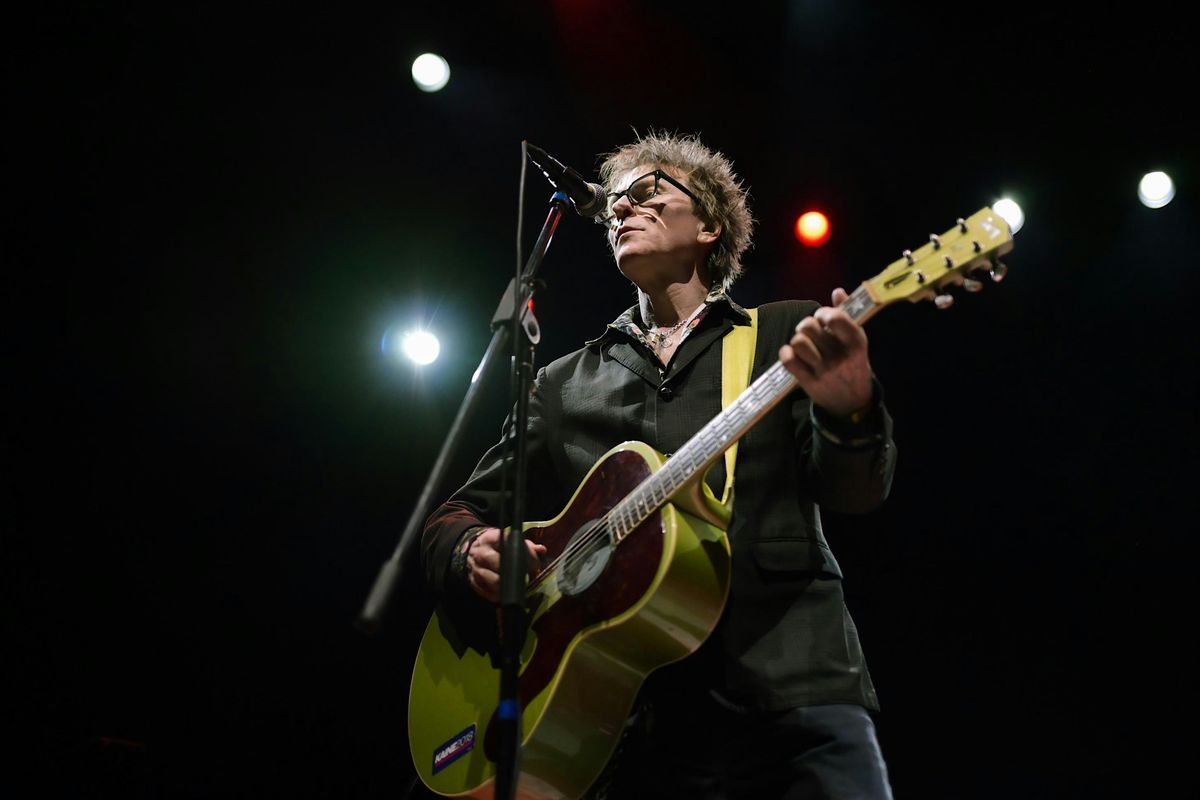 Tommy Stinson (The Replacements\/GnR) Solo in a living room in Reno NV