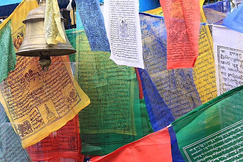 Workshop d'arte - Bandierine tibetane per la pace