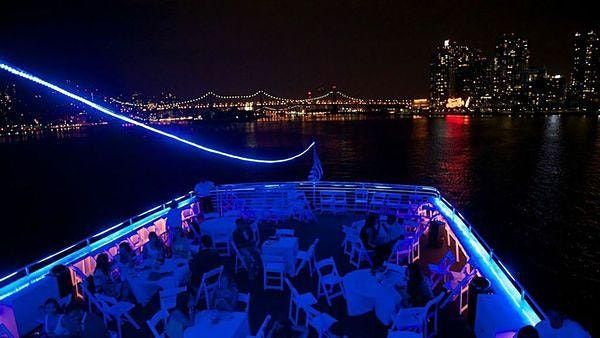 NYC Midnight Yacht Cruise Party