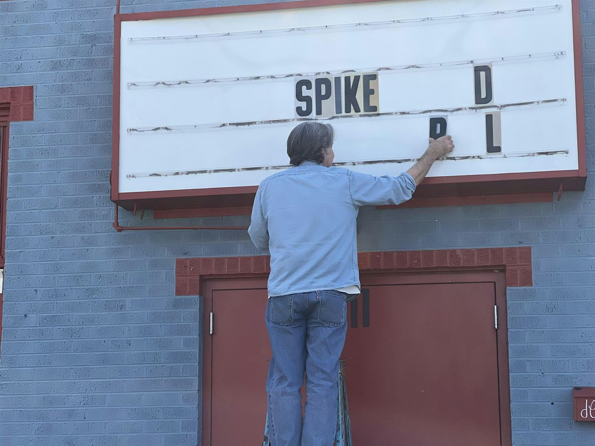 Write with Spike Gillespie in Hyde Park