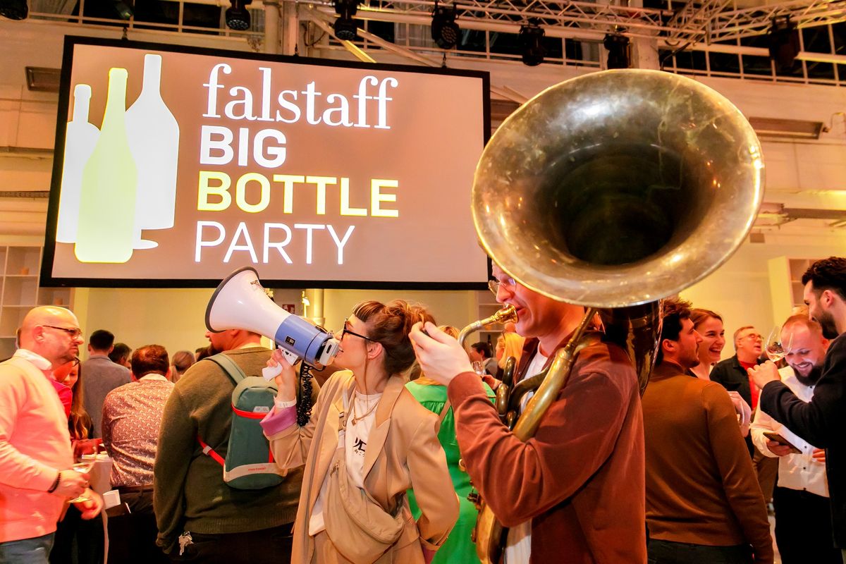 Falstaff Big Bottle Party 2025