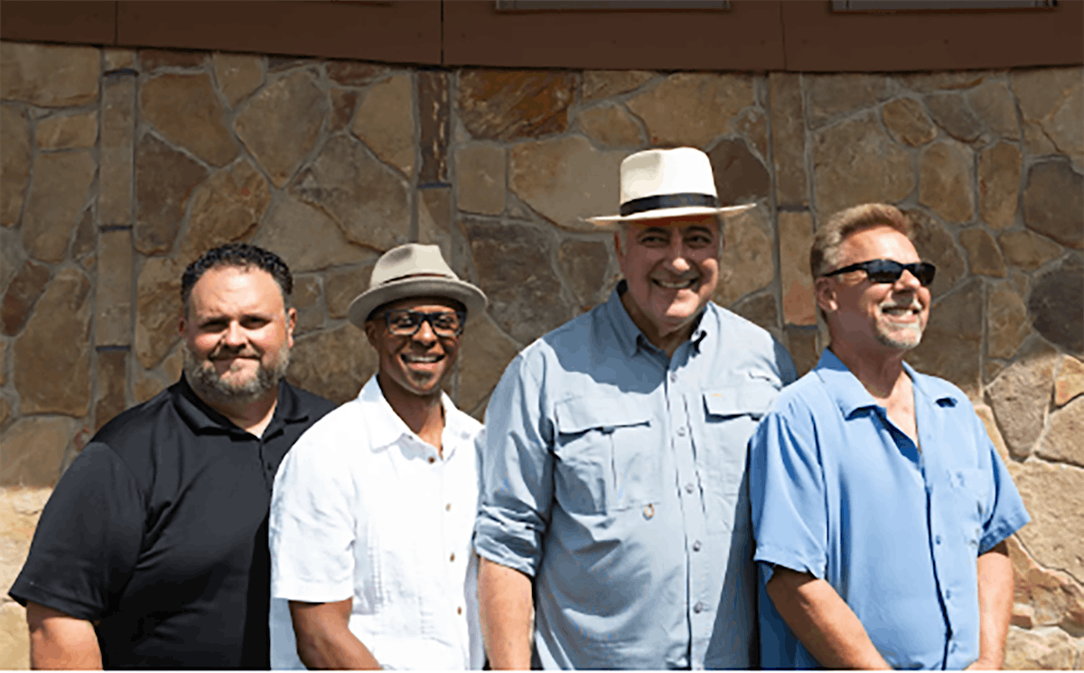 Johnny Chimes & The Natch'l Blues Band with Moses Patrou