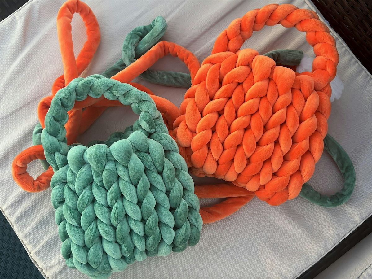 Mini Cloud-Tote Weaving Workshop with Mahika Market