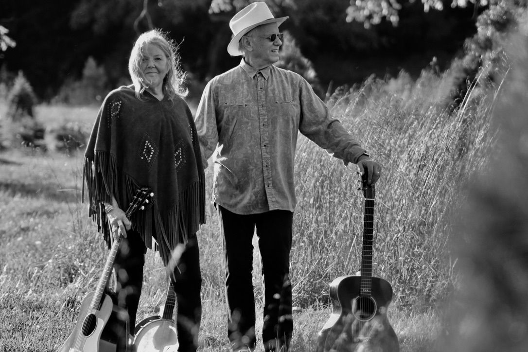 Robin & Linda Williams