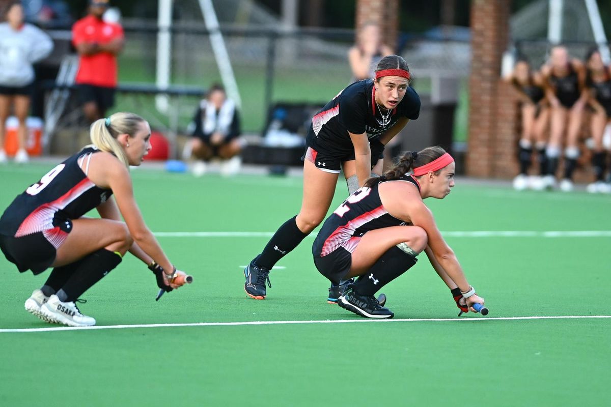 Parking Davidson Wildcats at Saint Joseph's Hawks Womens Basketball