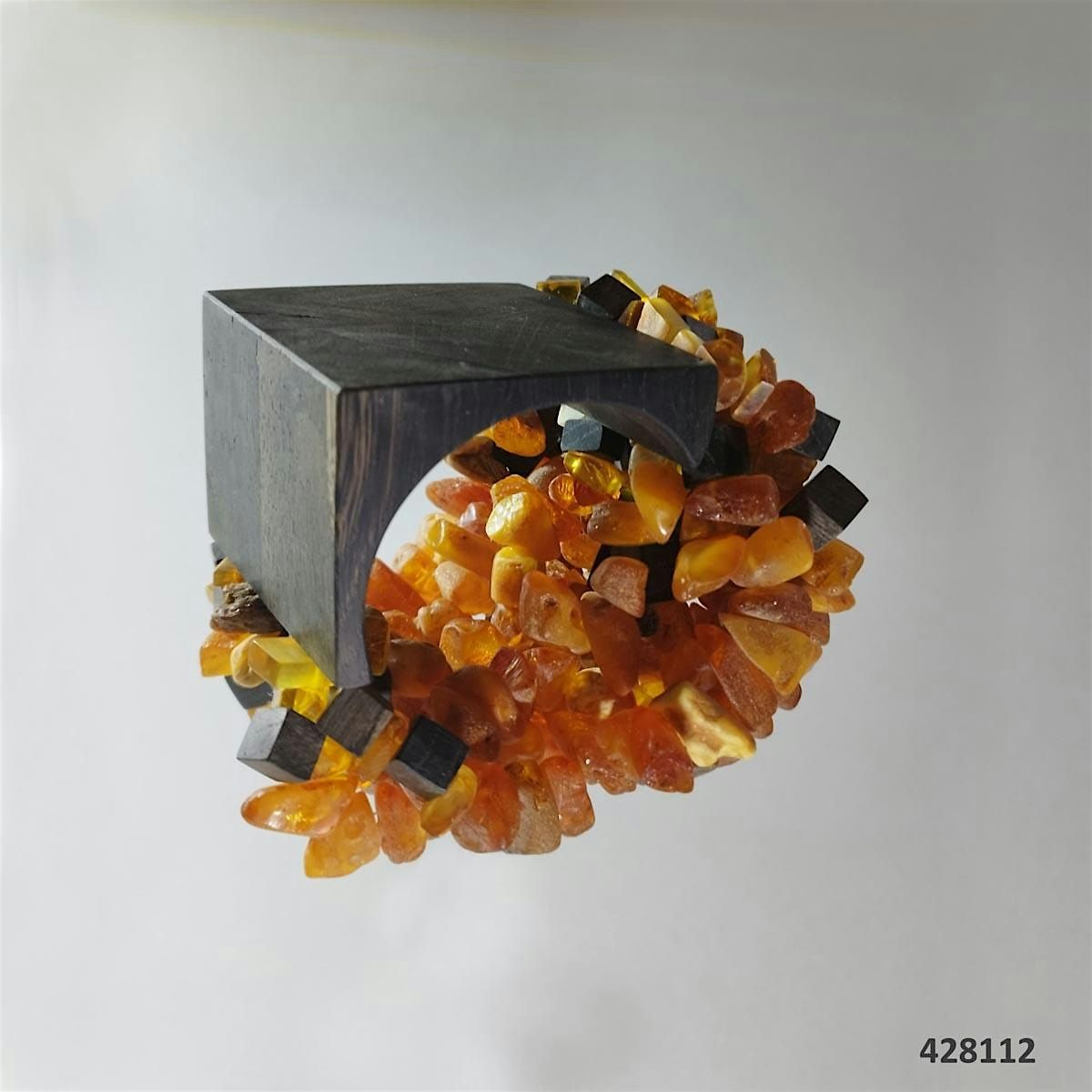 Opening Talk "Baltic Amber: Award-Winning Jewelry in Gda\u0144sk" Exhibition