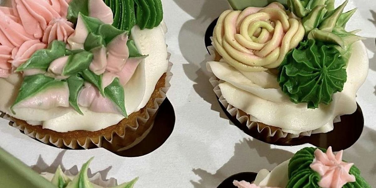 Cupcake Decorating with Succulents, Roses and Fall Flowers