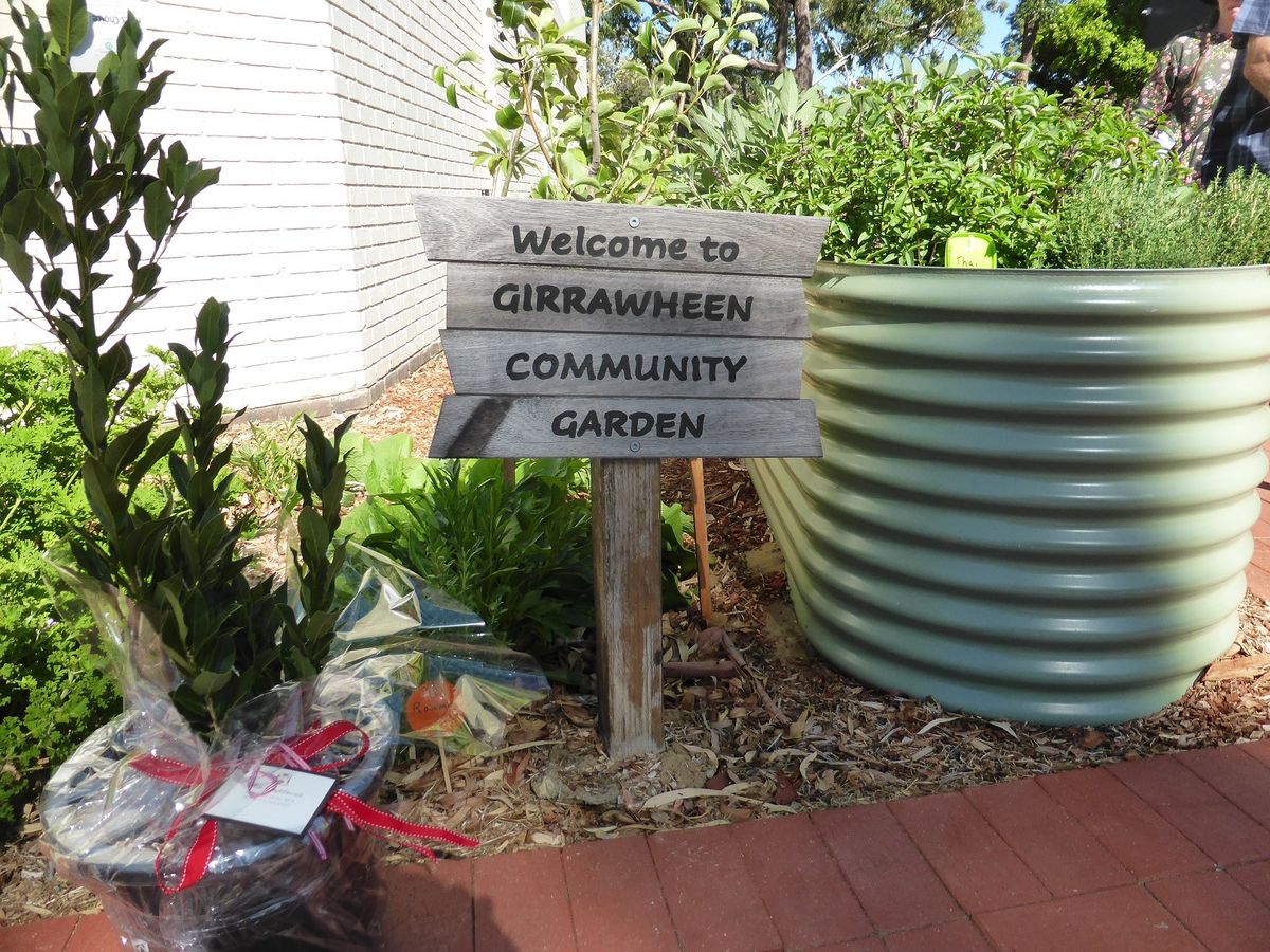 Edible Australian Bush plants workshop with Mark Tucek.