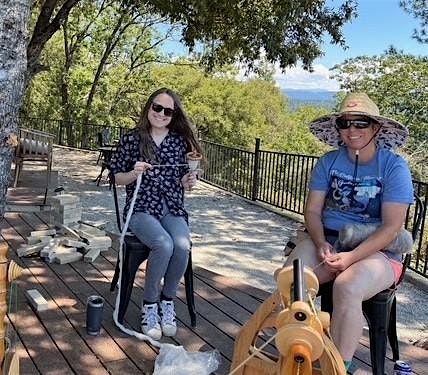 Sip 'N Spin : a yarn craft social