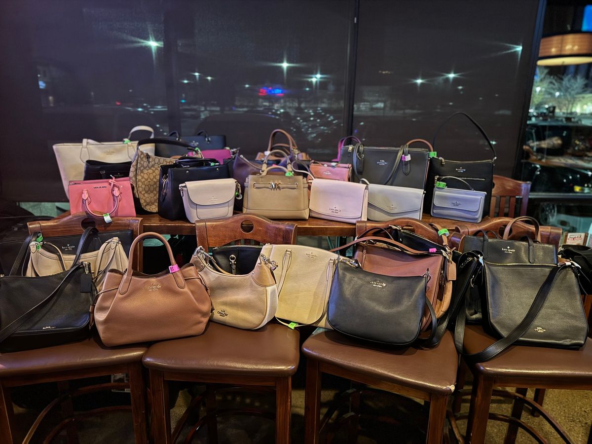 Purse Bingo at Clive's Roadhouse Blaine