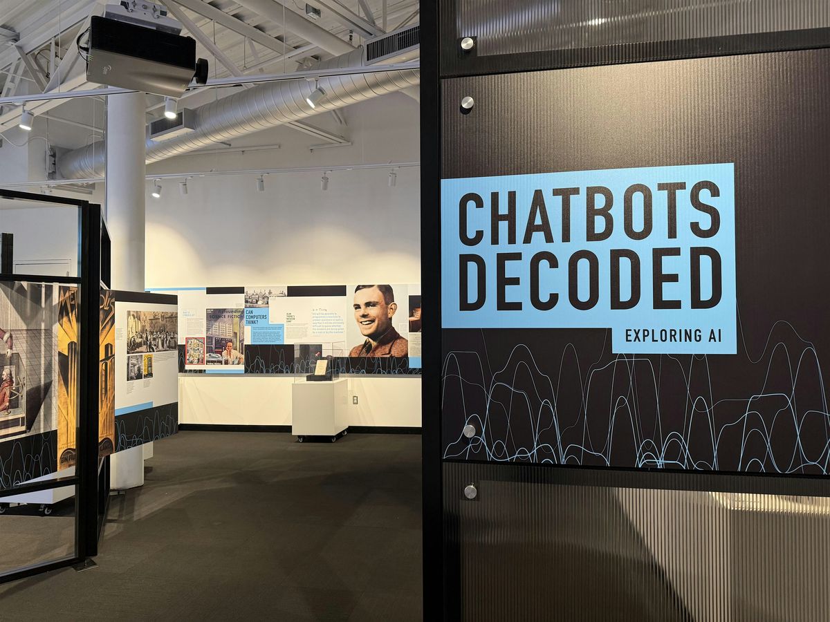 Chatbots Decoded: Exploring AI