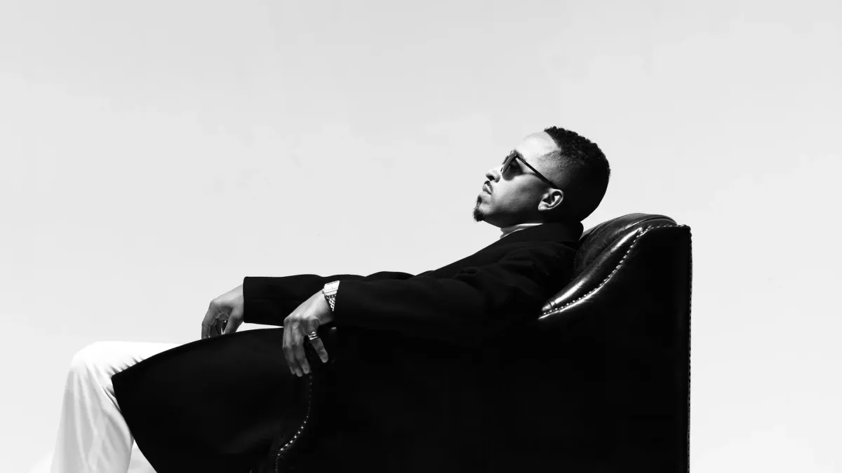 October London, J. Brown in Virginia Beach