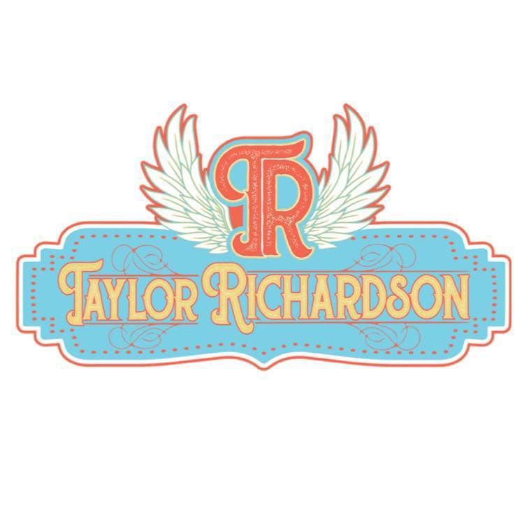 Free Show Friday with Taylor Richardson