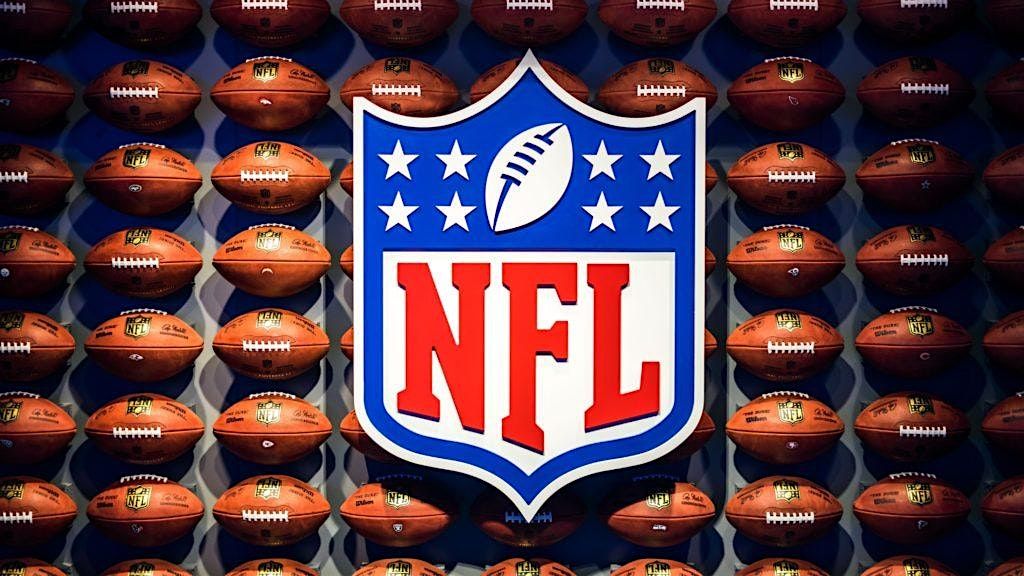 NFL - MIDTOWN SUNDAY FUNDAY - BRUNCH + LIVE MUSIC + DJ SOUND TRACK
