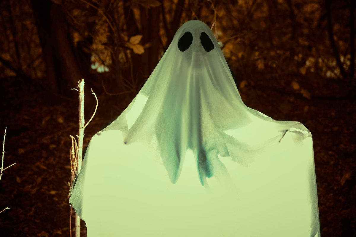 NACHTURNAL EVENTS PRESENTS " FANTASY HALLOWEEN"