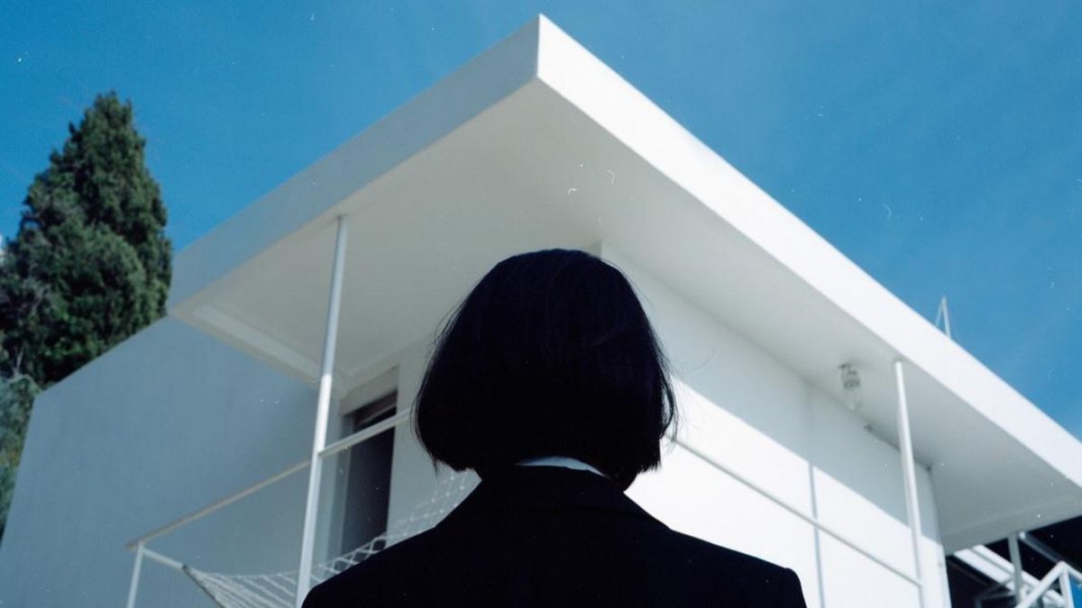 FILM - E.1027 Eileen Gray and the House by the Sea (B\u00e9atrice Minger)