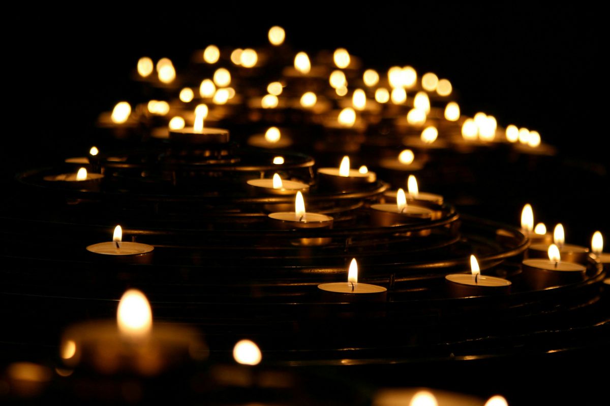 Soulful Candlelight Yoga Flow & Reiki Healing SoundBath