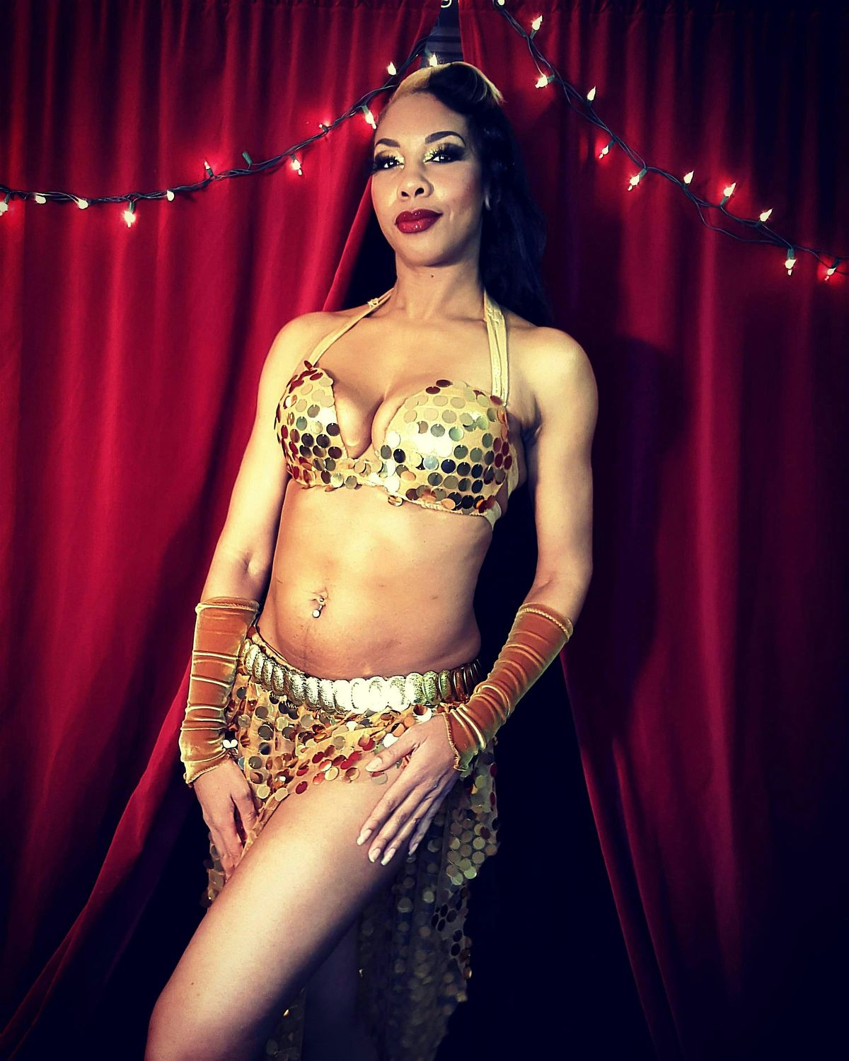 Moonshine Fusion Dance Festival: JUST TEASIN\u2019 - Burlesque Workshop