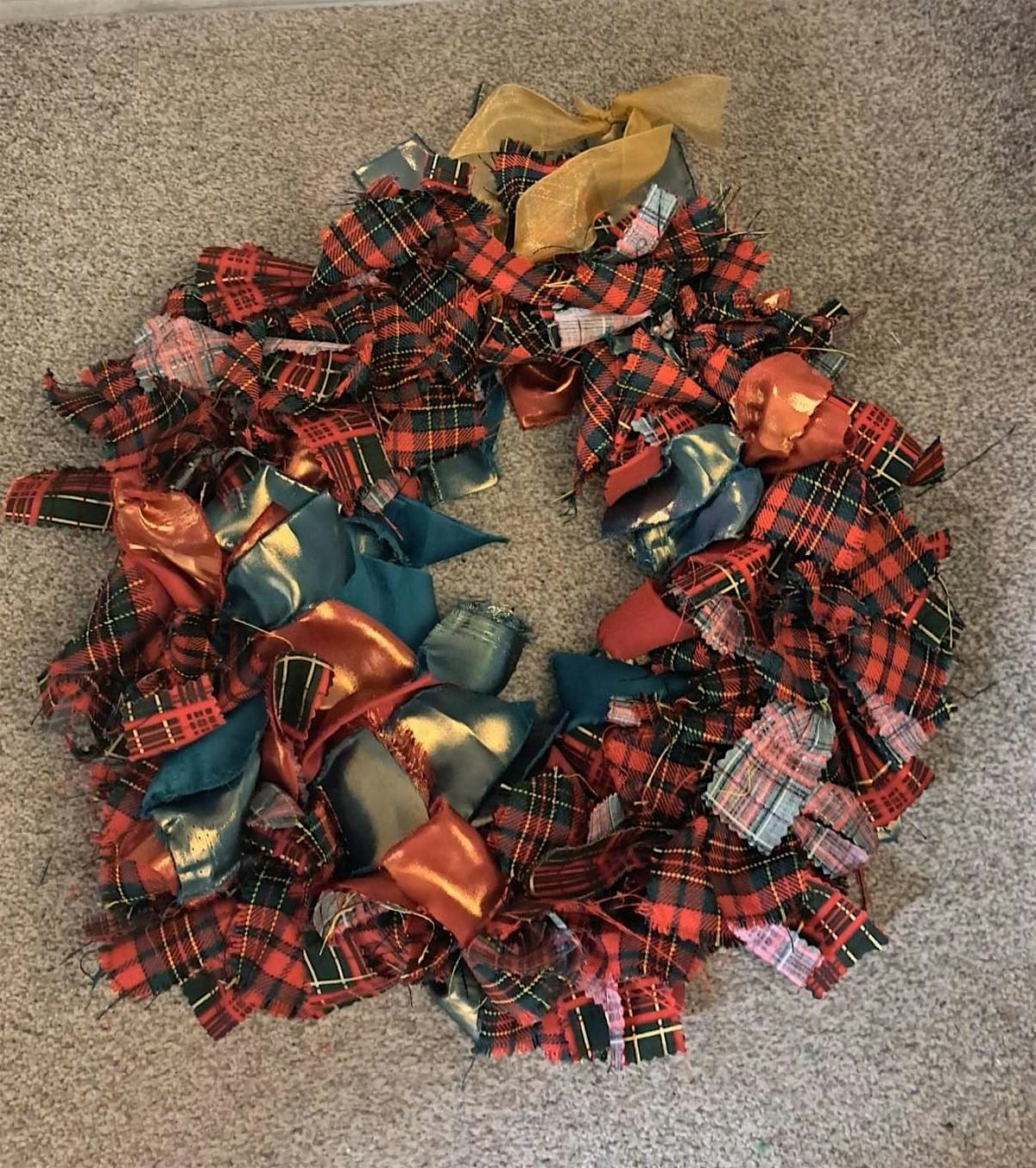 Christmas Rag Wreath workshop