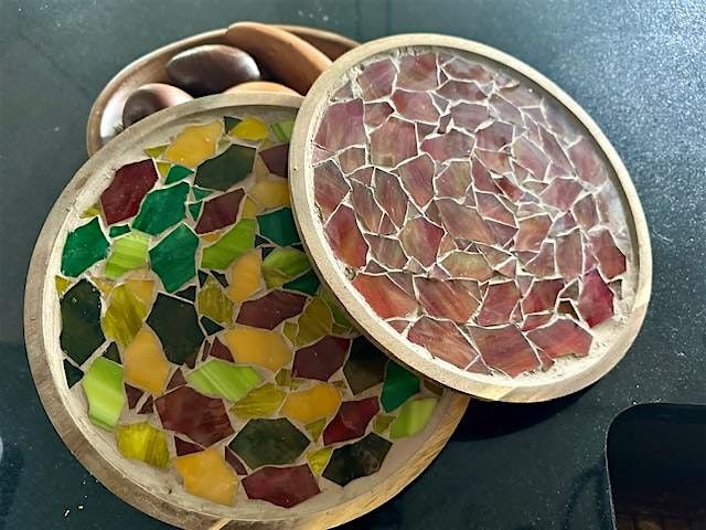 Make a Mosaic Wood Round Fall Leaf Tray  9x9
