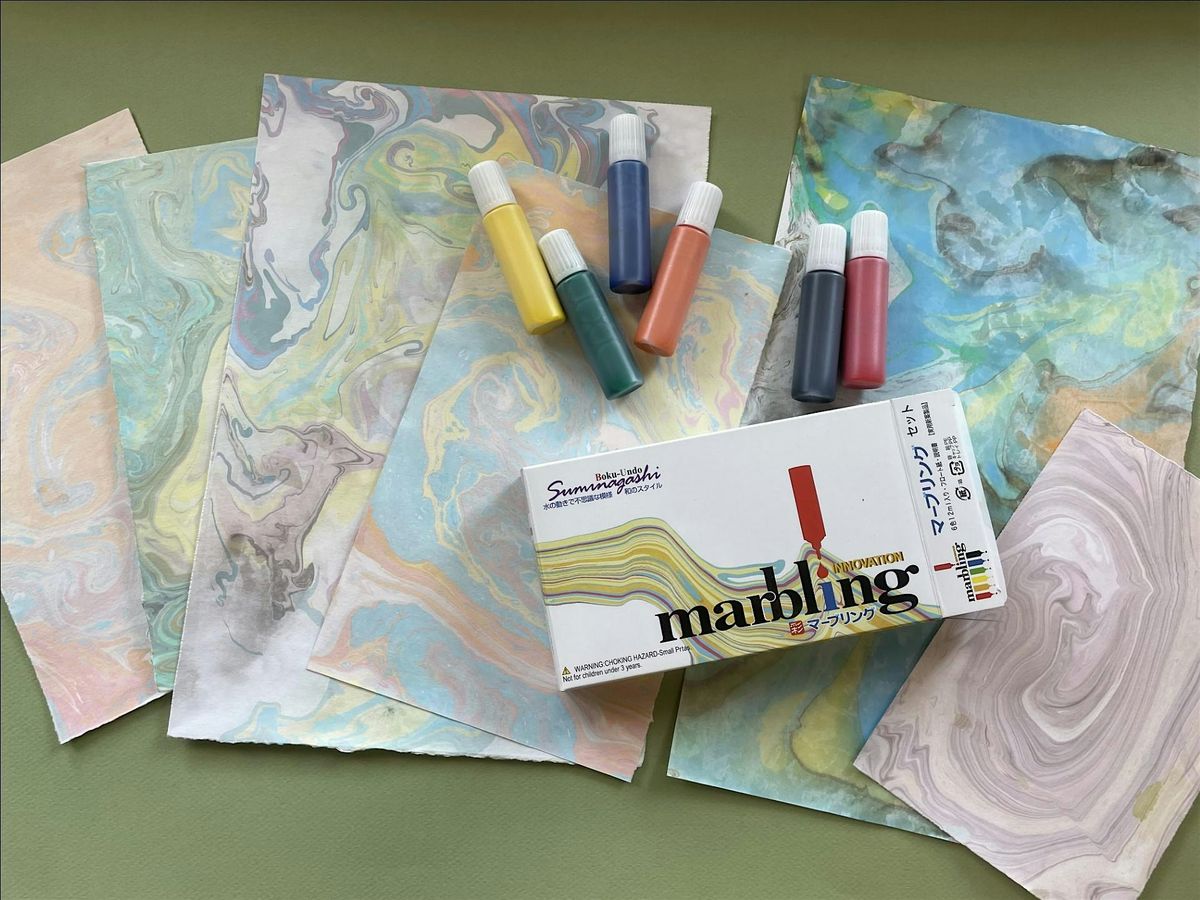 Suminagashi Water Marbling on Paper