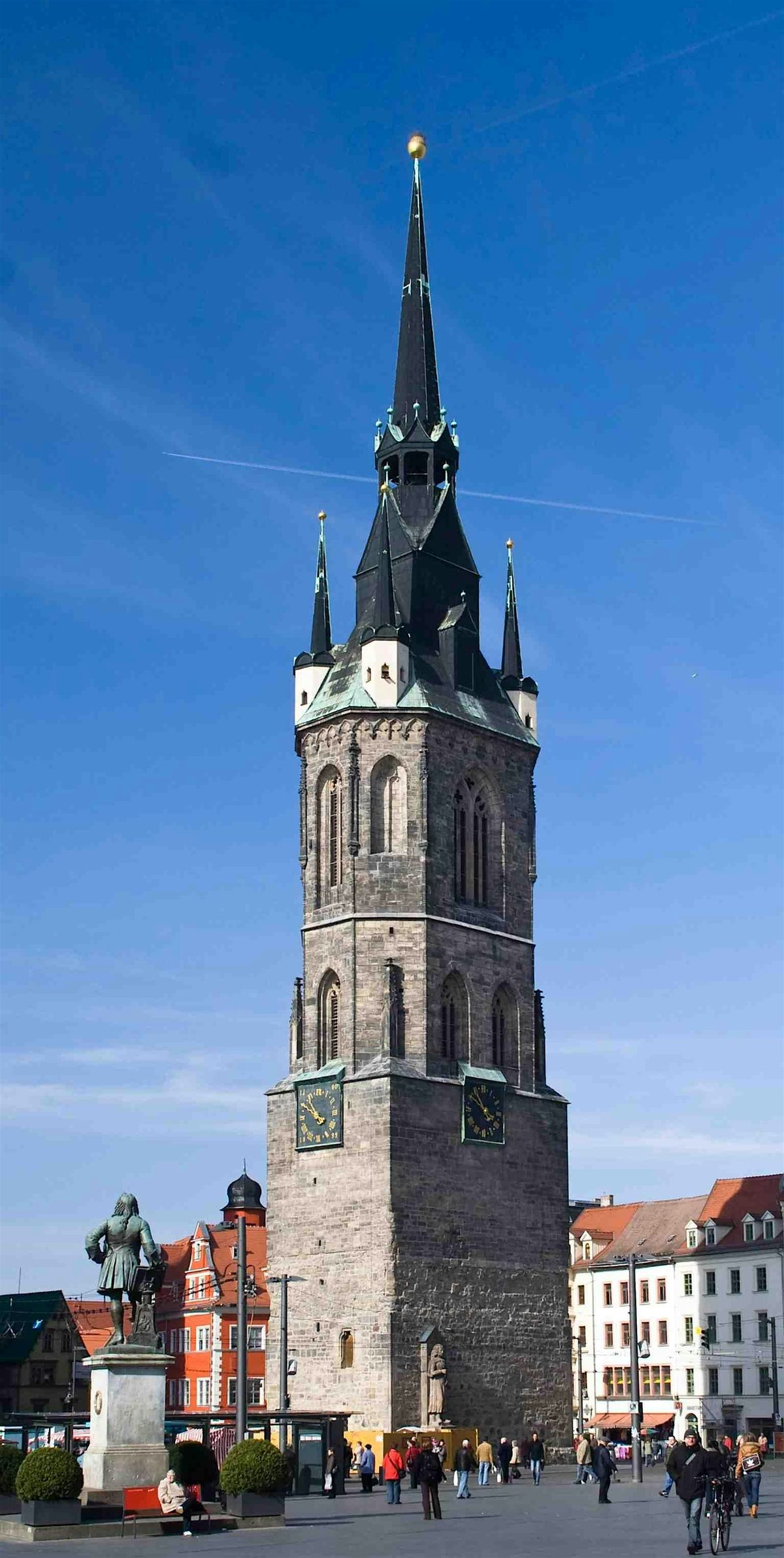 Halle Audio Tour: Echoes of Time in the Altstadt Labyrinth