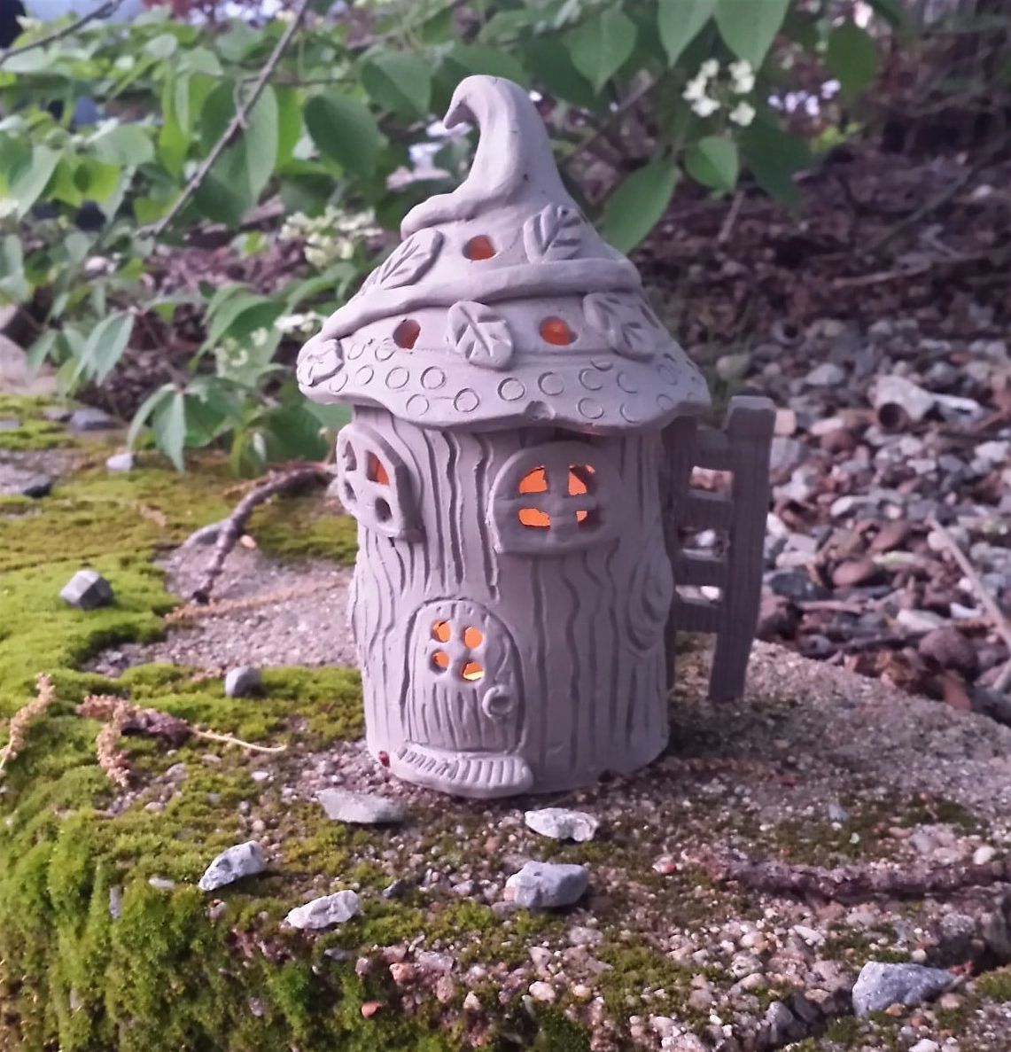 Fairy Houses: Luminaria Workshop for Parent\/Child (GR K-5)