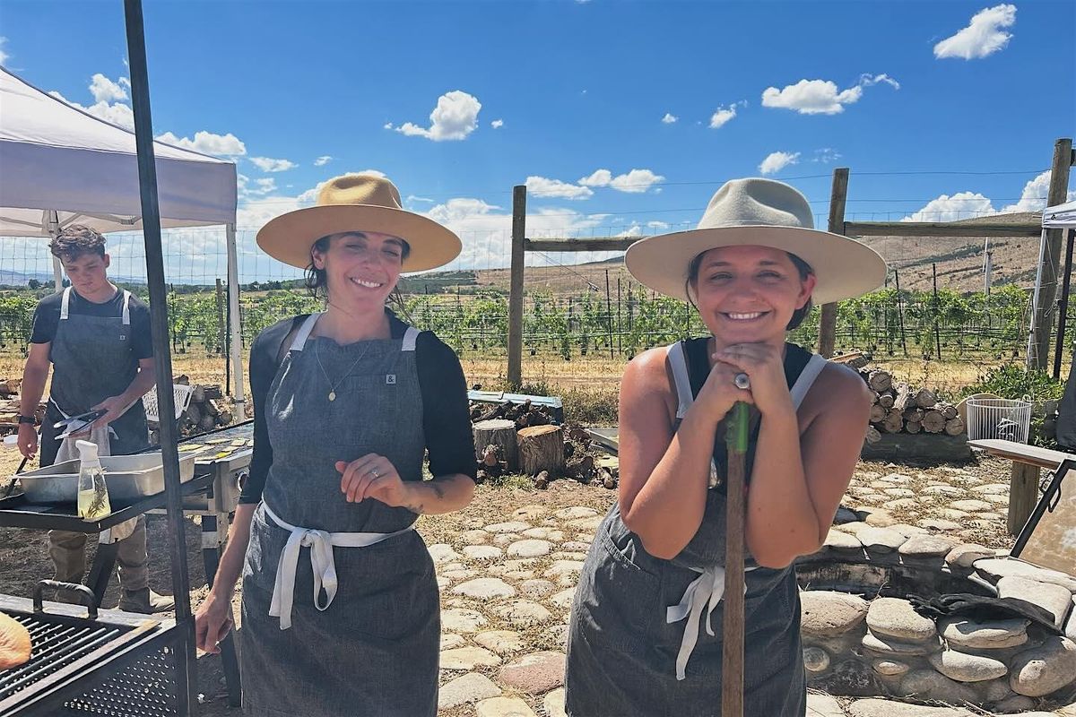 An Evening with the Forage Sisters at Fiona's