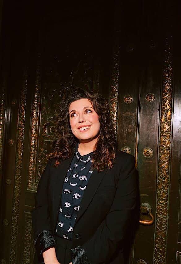 Laugh @ Leisure Club: Jenny Zigrino