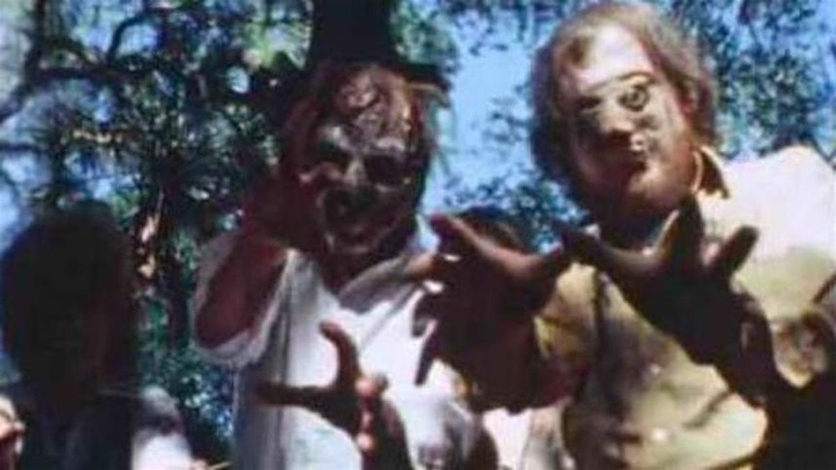 BAR TRASH \u2013 THE ALIEN DEAD (1980) at Beer Merchants Tap