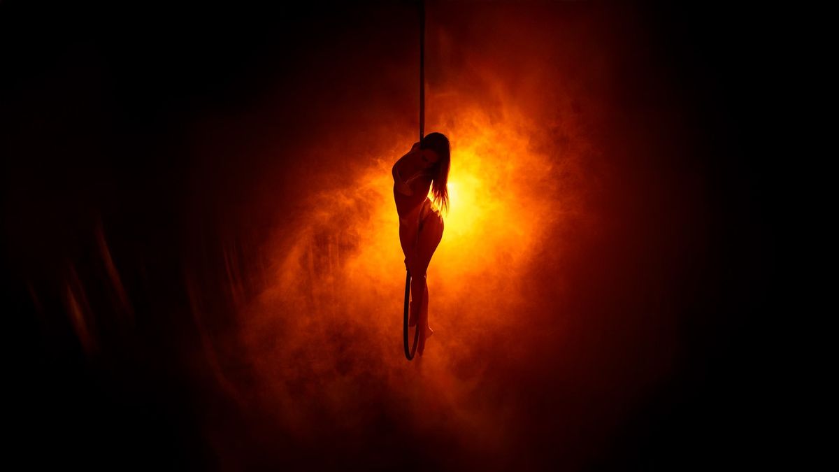 Smoke & Silhouettes: POLE, FLYING POLE, AERIAL HOOP