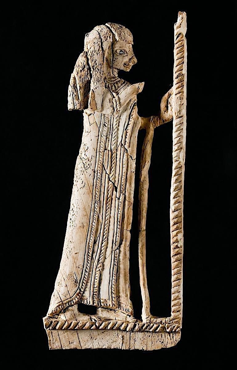 Investigating Ivories: Youth and Family Workshop